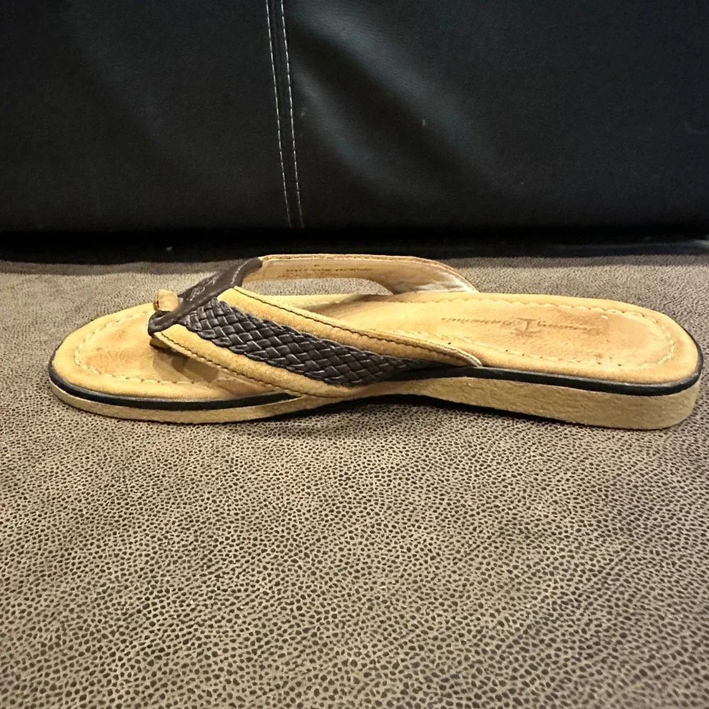 Tommy Bahama Anchored Leather Sandals Men's Size 9 Flip Flops Tan & Brown